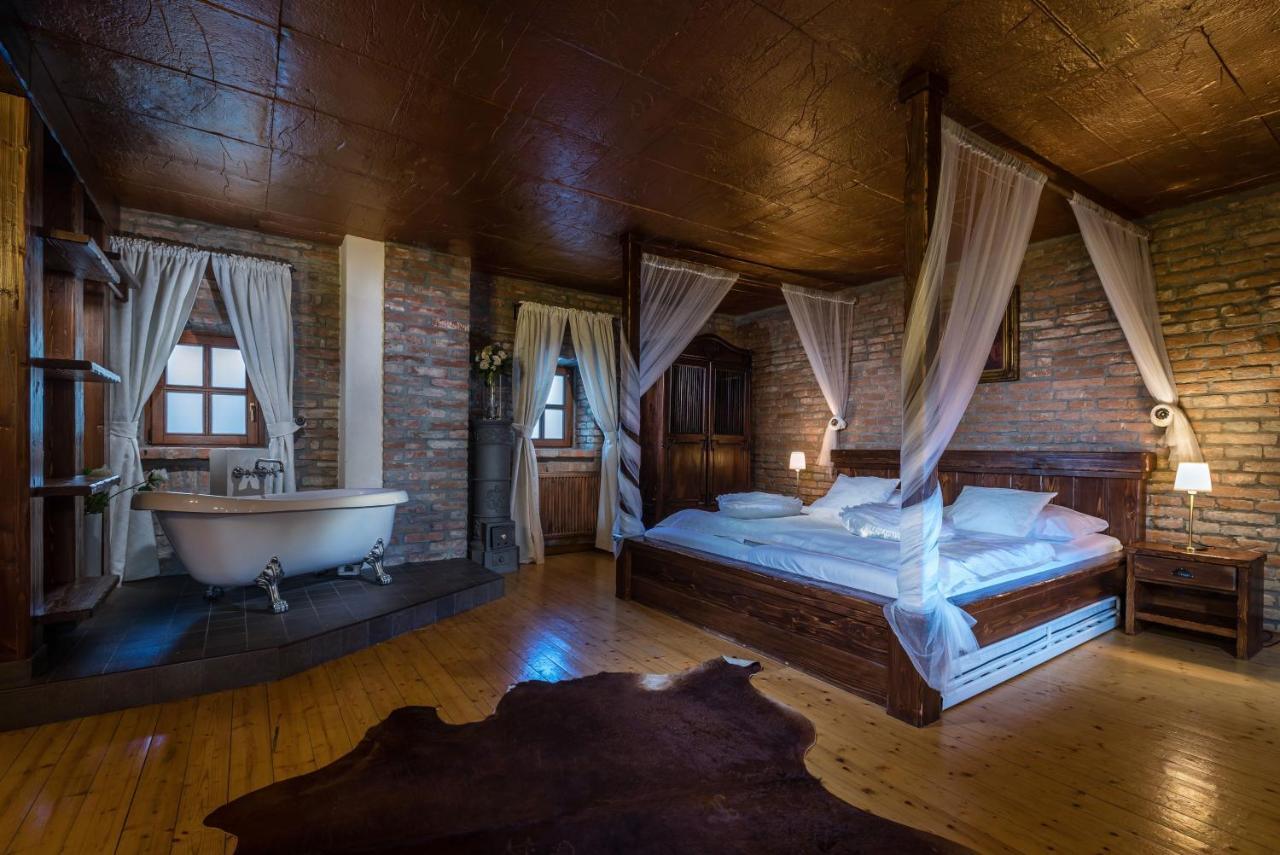 Chateau Krakovany Zewnętrze zdjęcie